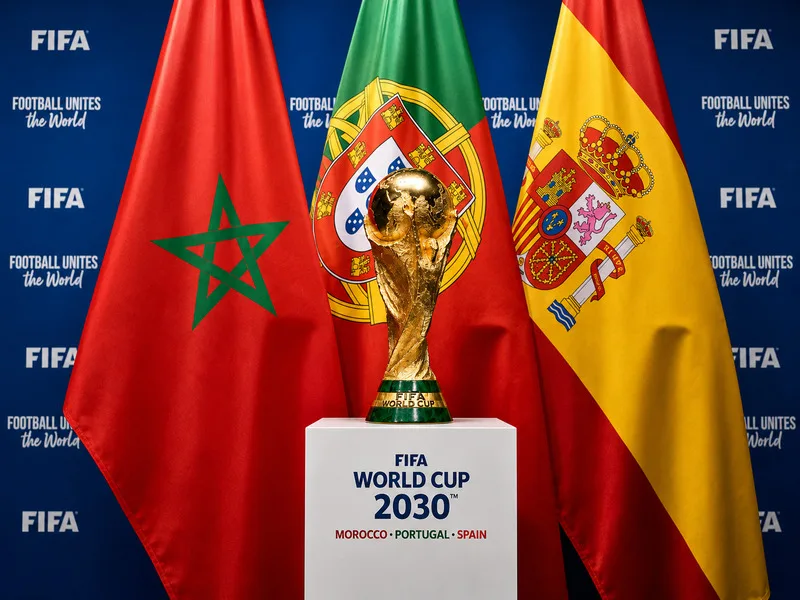 Tây Ban Nha, Bồ Đào Nha và Morocco tạo thành cụm chủ nhà chính với hệ thống sân vận động, du lịch và giao thông phát triển.